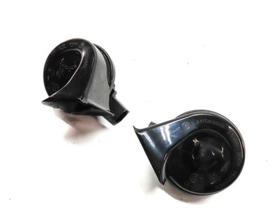 2018-2023 AUDI Q5 SQ5 (FY 80A) HIGH & LOW TONE HORN SET 2 - Image 1 of 4