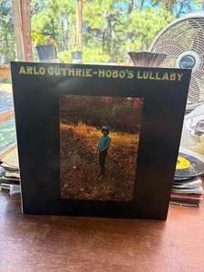ARLO GUTHRIE HOBO'S LULLABY ON REPRISE RECORDS MS 2060 EX 1976 GF WINCHESTER PRE - Picture 1 of 5