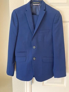 Boys Suit(s) - Picture 1 of 12