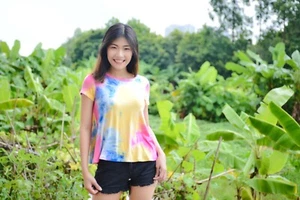 Woman's Tie Dye T-Shirt short sleeve crew neck tee Summer Beach Top - Picture 1 of 9