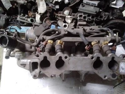 1990 MITSUBISHI MIRAGE Intake Manifold - Image 1 of 2