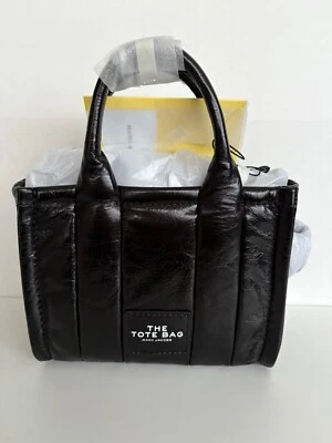 Bolso Bandolera Marc Jacobs The Shiny Crinkle Micro Tote Cuero Negro - Nuevo con Etiquetas Foto 1 de 4