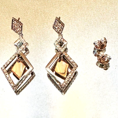 14K yellow and White Gold Dangle Diamond Earrings 0.32ct. - Image 1 of 4