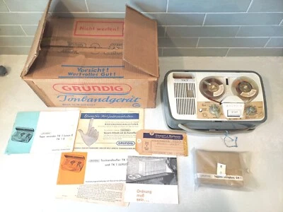 VTG Grundig Tape Recorder TK 1 Luxus Reel To Reel In Box + Magnetic Mic And Docs - Image 1 of 4