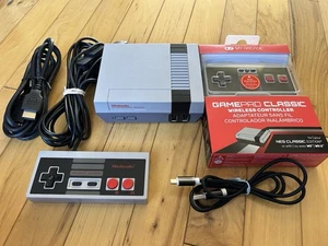 Nintendo NES Mini Classic Edition With 271 Games - Picture 1 of 15