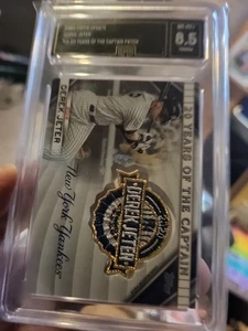 2020 Topps Update Derek Jeter #14 20 Years Of The Captain Patch - Picture 1 of 4
