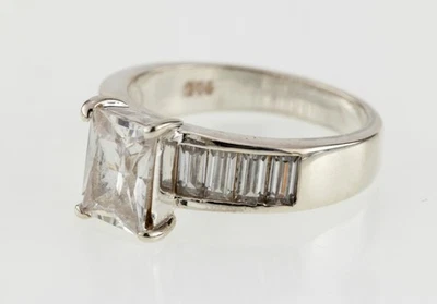 Anello In Argento Sterling Con Zirconia Cubica - Misura 7.25 - Immagine 1 di 3