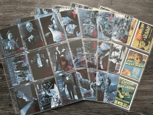 Juego de cartas base Universal Monsters of the Silver Screen 90 cartas y 10 pegatinas - Imagen 1 de 13