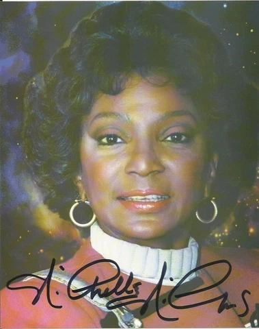 Nichelle Nichols - Star Trek VI signed photo Cover