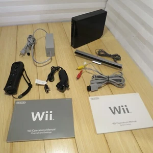 Nintendo Wii RVL-001 Black Console Complete Gamecube Compatible Bundle 4.3U - Picture 1 of 15