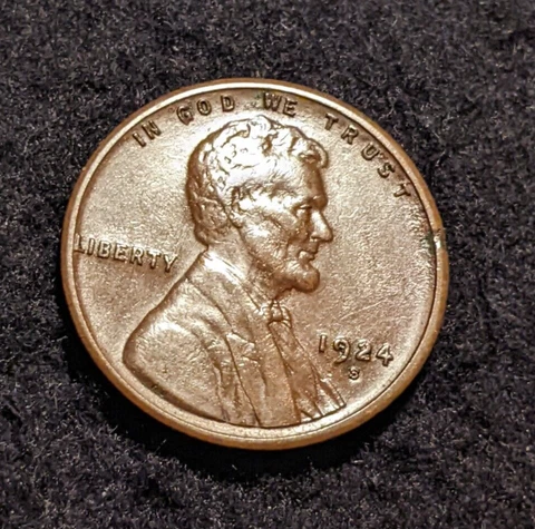 1924-S Lincoln Cent Wheat Penny ---- Better Date ID93089 Cover
