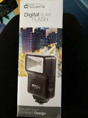 Digital Concepts Digital Slave Camera Flash 319AF New Open Box - Image 1 of 2