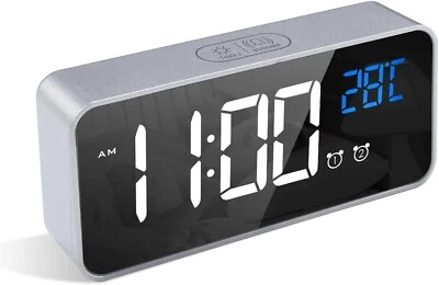 Wecker Digital mit großer LED Temperaturanzeige Snooze USB 12h/24h Alarm C20 - Bild 1 von 4
