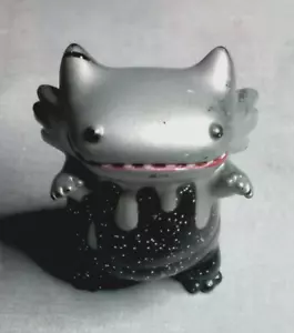 BYRON VAG ONE UP ~ Gray Glitter / Shoko Nakazawa / Medicom Vinyl Art Gacha @2018 - Bild 1 von 5