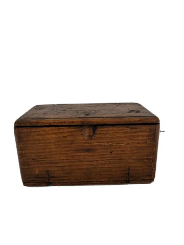 Antique Singer Sewing Machine 1889 Refinished Oak Puzzle Box w/Some Attachments Cover