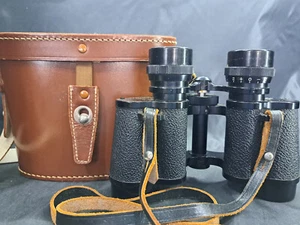 Vintage Yashica 8 x 30 prismatic binoculars with case - Picture 1 of 16