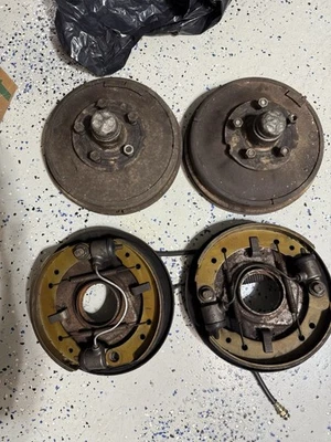 1954 道奇 Royal 前鼓制动器 — 第 1/3 张图片