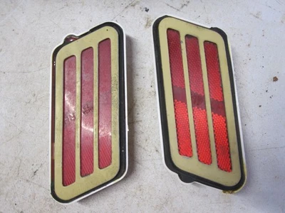 73 CUTLASS SUPREME RED REAR SIDE MARKER LIGHTS NICE OEM PAIR - Image 1 of 4