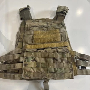 SELLOS DE JAULA medianos Crye Precision Multicam AVS usados (17) - Imagen 1 de 3