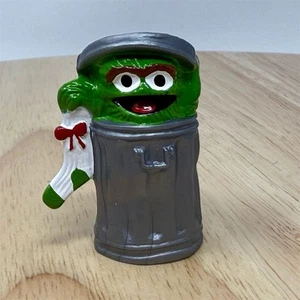 Vintage Sesame Street Oscar the Grouch Cake Topper 2” Figurine Wilton - Picture 1 of 5