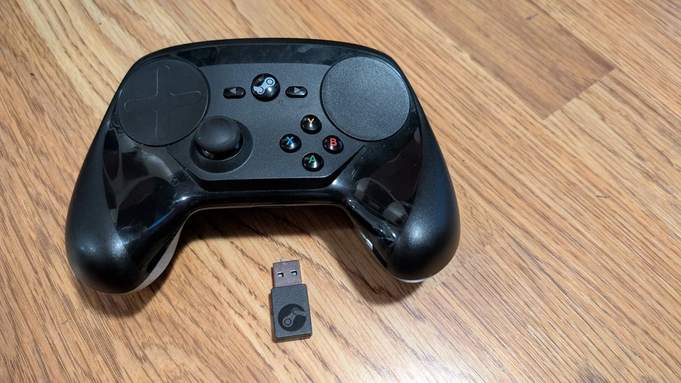 Steam Controller With Dongle - Image 1 of 1