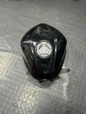 2015-2017-Kawasaki Ninja 300 OEM tanque de gasolina negro sin óxido sin abolladuras perfecto estado Foto 1 de 2