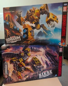 Transformers War for Cybertron Omega Supreme & Ark Titan Class Figures BNIB mint - Picture 1 of 15