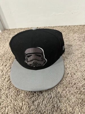 Gorra joven New Era 9Fifty Storm Trooper SnapBack Foto 1 de 4