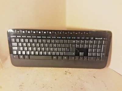 MICROSOF 1477 T WIRELESS KEYBOARD 2000 MISSING USB RECIEVER - Image 1 of 4