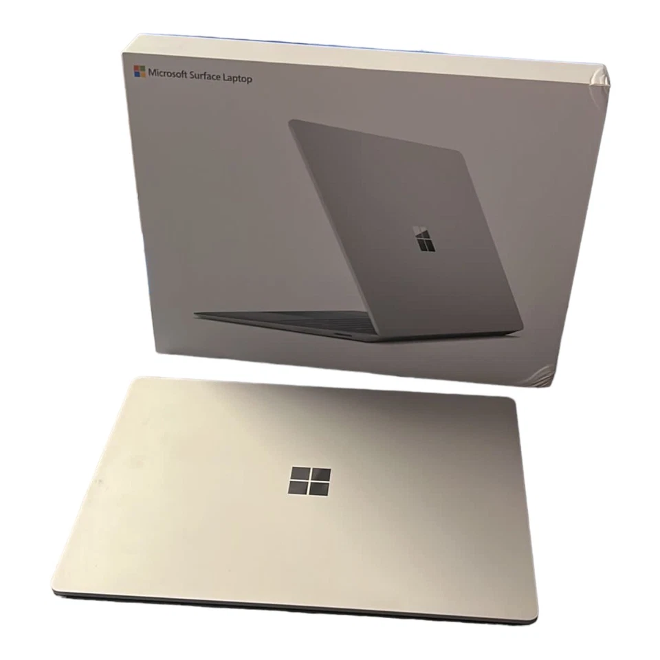 Microsoft Surface Laptop Platin, Core i7-7660U, 16GB RAM, 1TB SSD (Akku defekt) - Bild 1 von 4