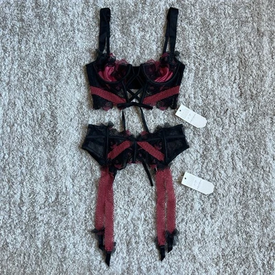 For Love and Lemons Ivy Bustier XXS and Garter S Foto 1 de 4