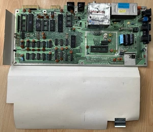 Commodore C64  Board - ASSY NO. 250425  ( C64 Brotkasten ), funktioniert #06 25 - Afbeelding 1 van 6