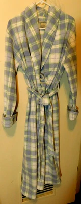 Laura Ashley ~ 100% Poliéster Talla Med. Bata de baño a cuadros para mujer con cinturón de corbata Foto 1 de 4