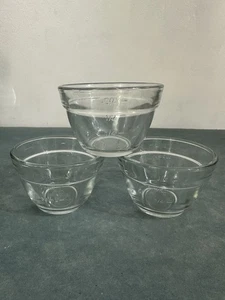 Pampered Chef Clear Glass Measuring Cups 3/4 Cup ( 175 ml) Set of 3 great shape - Picture 1 of 9