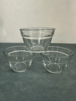 Pampered Chef Clear Glass Measuring Cups 3/4 Cup ( 175 ml) Set of 3 great shape - Image 1 of 4