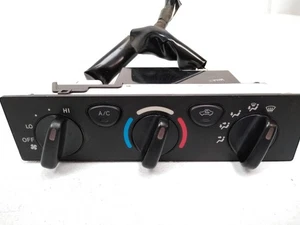 Toyota 2001-2004 Tacoma 4Runner AC Climate Heater Control A/C OEM 2002 2003 W79 - Picture 1 of 12