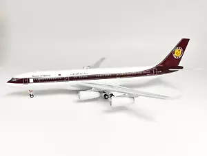 InFlight200 Airbus A340-200 Qatar Airways A7-HHK ( (with stand) - Picture 1 of 2