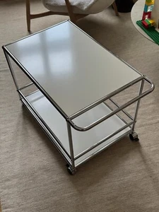 USM Haller Barwagen Servierwagen Couchtisch - Reinweiß - Bild 1 von 8