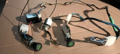 Interruptores de faros y limpiaparabrisas Datsun 620 1979 cabina king con juego de retardo OEM Foto 1 de 4