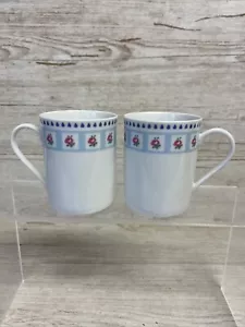 2 x Whittard Of Chelsea English Rose Mugs Fine Porcelain White & Blue Floral VGC - Picture 1 of 10