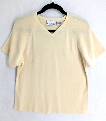 Madison Studio Mujer Grande Amarillo Seda/Algodón Cuello en V Manga Corta Suéter Foto 1 de 4