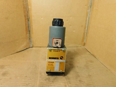 REXROTH 4WE10D32/CW110RN9Z55LV HYDRAULIC SOLENOID VALVE GZ63-4-A 96VDC 0.36A - Image 1 of 4