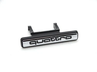 Originale Audi Q3 Quattro Scritta Logo Emblema Griglia Cromo 8U0853736 T94 - Immagine 1 di 2