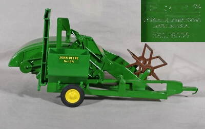 John Deere 1940 12A Pulled Combine 50th Anniversary 1/16 Diecast - Image 1 of 4