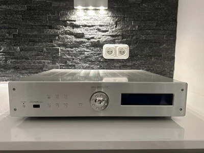 Krell S-300i Class A Vollverstärker Power cable Bedienungsanleitung + FB - Bild 1 von 4