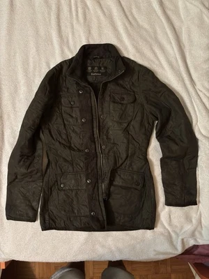 Giacca Barbour trapuntata verde scuro - stile classico inglese - Immagine 1 di 4