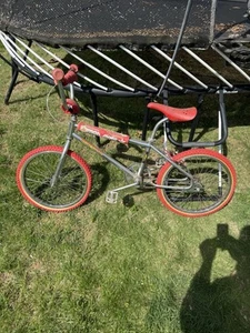 Vintage 1983 Mongoose Expert BMX Bike ORIGINAL - Picture 1 of 6