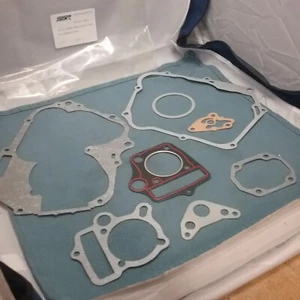NEW SSR A00256-13-00 ENGINE GASKET SET - Picture 1 of 4