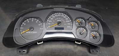 2002 Chevrolet Trailblazer Speedometer Instrument Gauge Cluster - Image 1 of 4