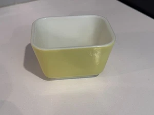 Vintage Pyrex Refrigerator Dish 501 B 1.5 oz Yellow No Lid - Picture 1 of 2